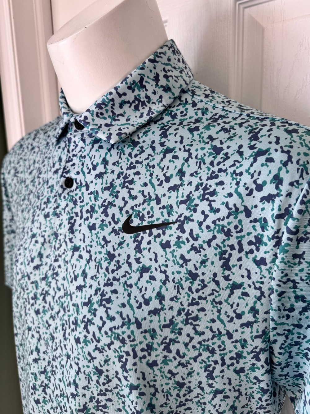 Mens Nike Dri-Fit All Over Pattern Golf Polo Shirt Size Medium